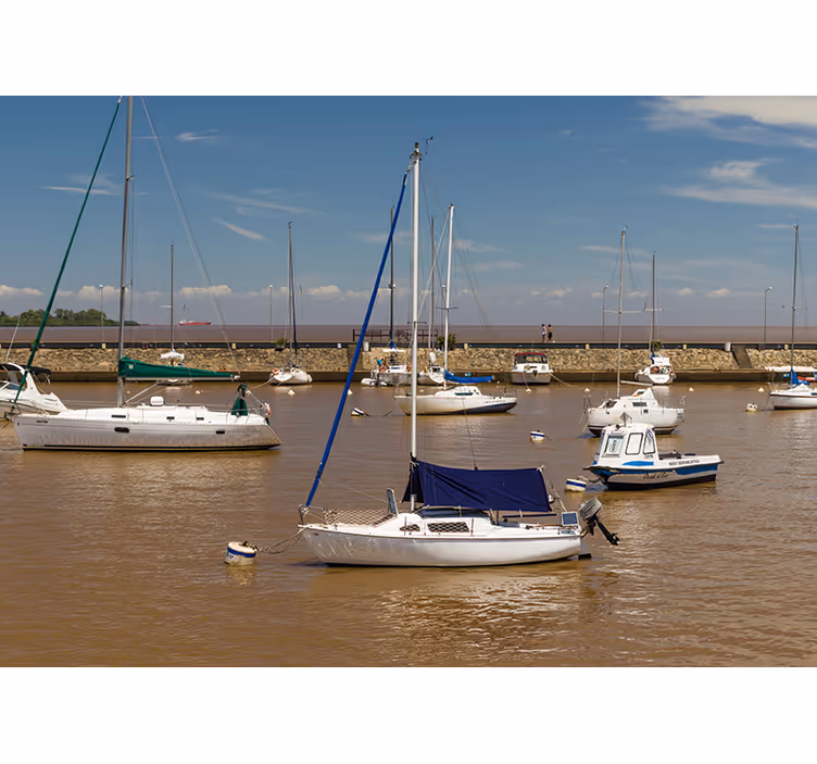 Fototapete Meer segelboote im hafen - TenStickers