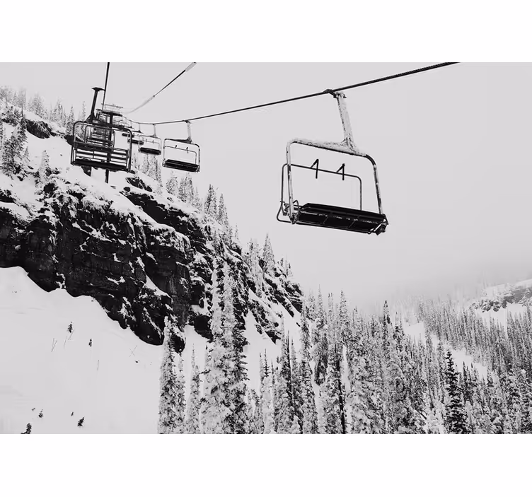 Fototapete berge skifahrt im lift - TenStickers