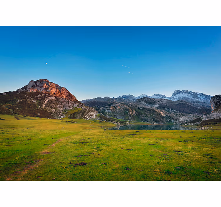 Fototapete Landschaften bergige weide aussicht - TenStickers