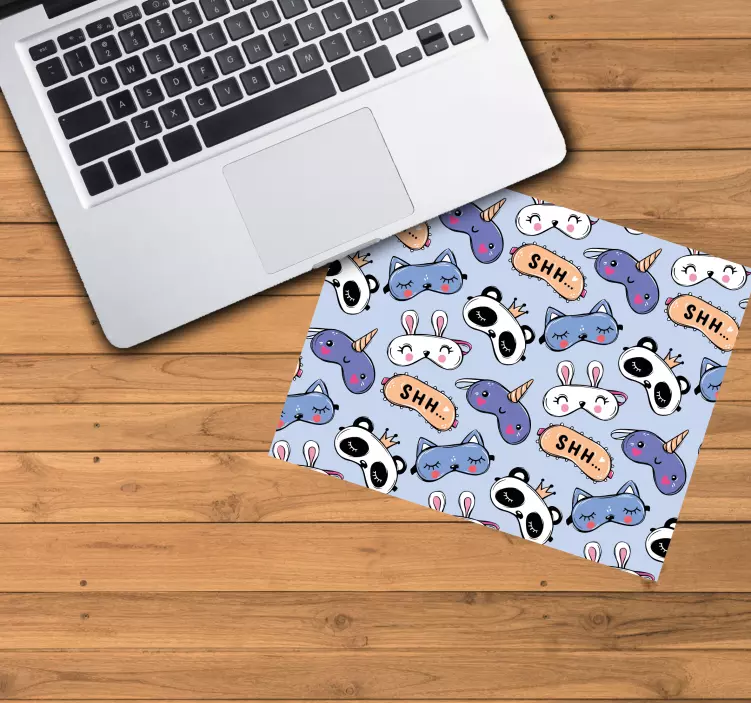 Anime mauspad mit niedlichen tierfiguren - TenStickers