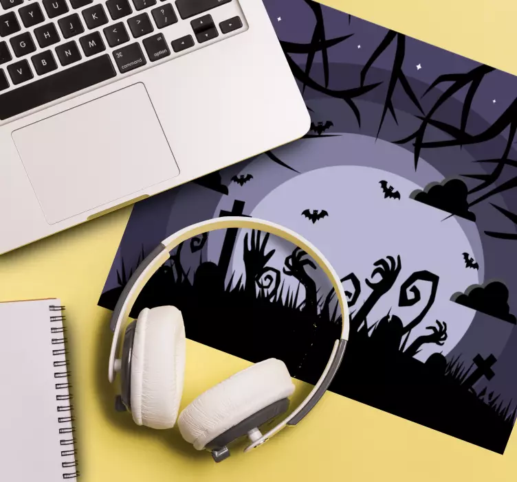 Gaming mauspad mit unheimlicher friedhofszene - TenStickers