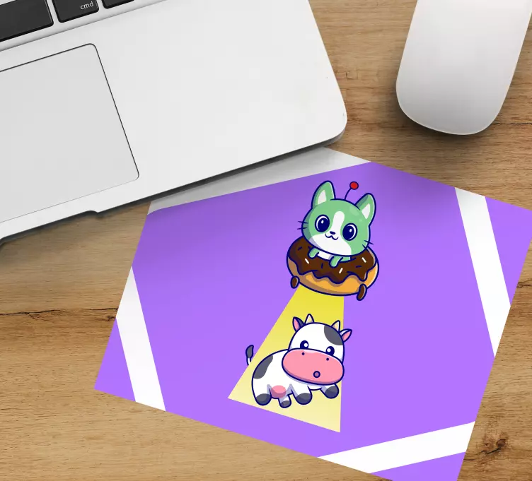 Mauspad originell mit charmanten kreaturenfiguren - TenStickers