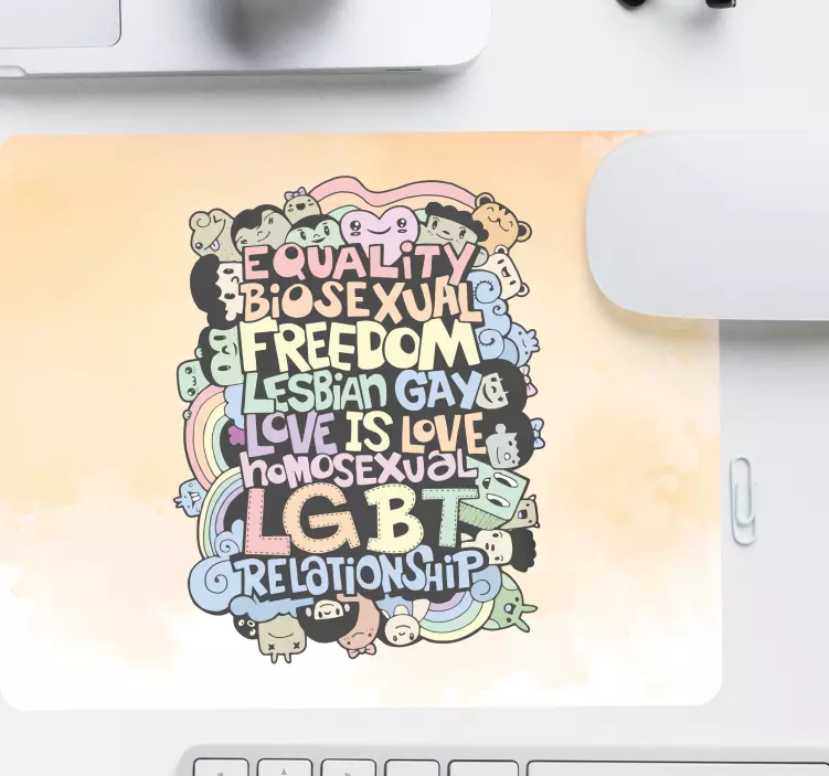 Mousepad spruch liebe und gleichheit umarmen - TenStickers