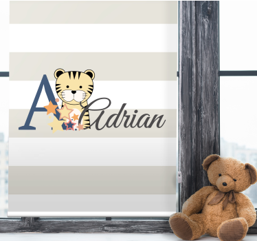Rollo Fenster Kinderzimmer tigerbaby mit namen und initialen - TenStickers