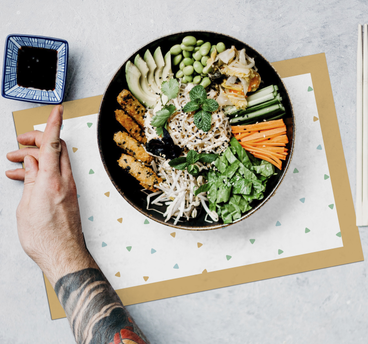 Tischset mit namen im modernen dreiecksmuster - TenStickers