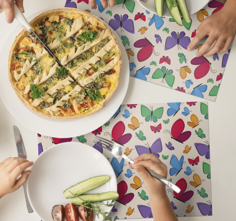 Tischsets originell mit buntem schmetterlingsarrangement - TenStickers