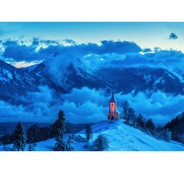 Fototapete Berge verschneite kirche - TenStickers