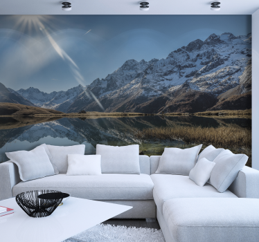 Strahlende Sonne Fototapete Berge - TenStickers