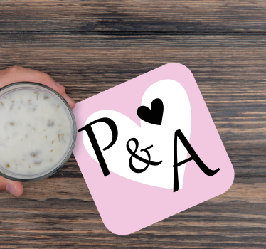 Bierdeckel hochzeit mit herzmotiv und initialen - TenStickers