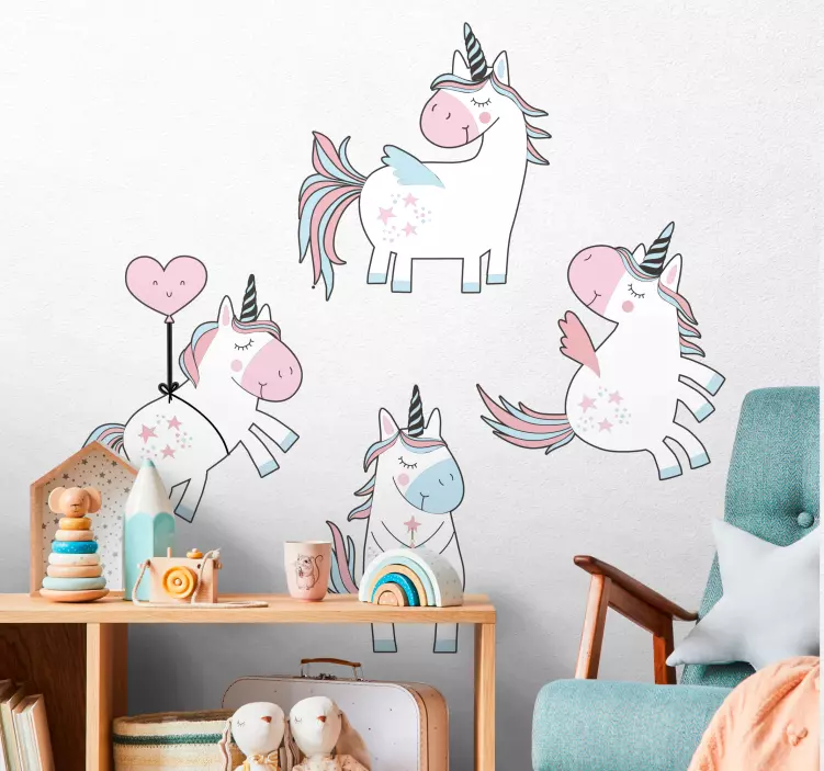 Wandtattoo Kinderzimmer bezaubernde einhornfiguren - TenStickers