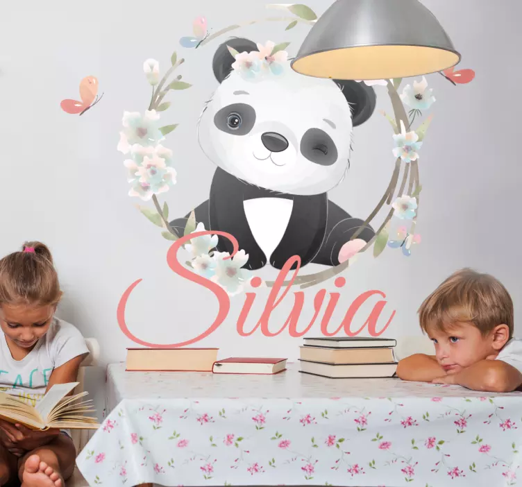 Wandtattoo Kinderzimmer süßer panda-charakter - TenStickers
