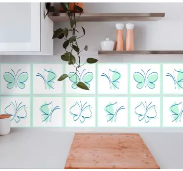 Fliesenaufkleber mit anmutigen schmetterlingsmotiven - TenStickers