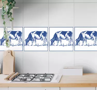 Fliesenaufkleber mit weidenden kühen motiv - TenStickers