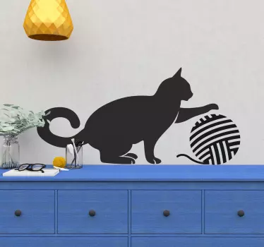Katze mit Wolle Aufkleber - TenStickers