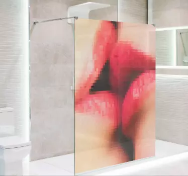 Klebefolie Dusche liebvolle Kussillustration - TenStickers