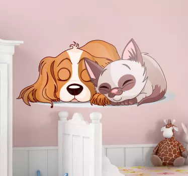 Kuschelnde Hund und Katze Aufkleber - TenStickers