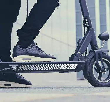 Personalisierte Sticker patinete Flaggenrennen - TenStickers