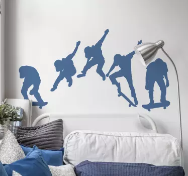 Wandtattoo Extremsport skateboard-sprungsilhouette - TenStickers