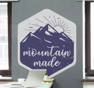 Wandtattoo natur im bergdesign - TenStickers