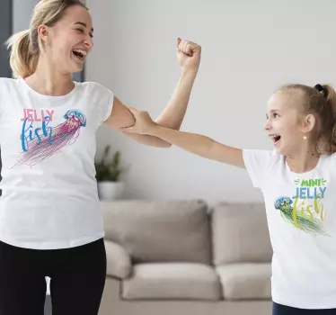 Mutter und tochter t-shirt fröhliches quallen-duo - TenStickers