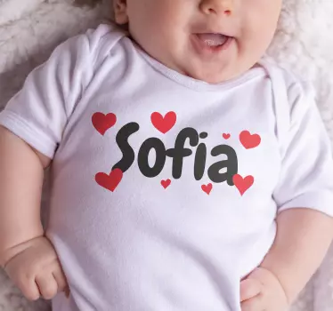 T-shirt Baby mit Namen und Herzen - TenStickers